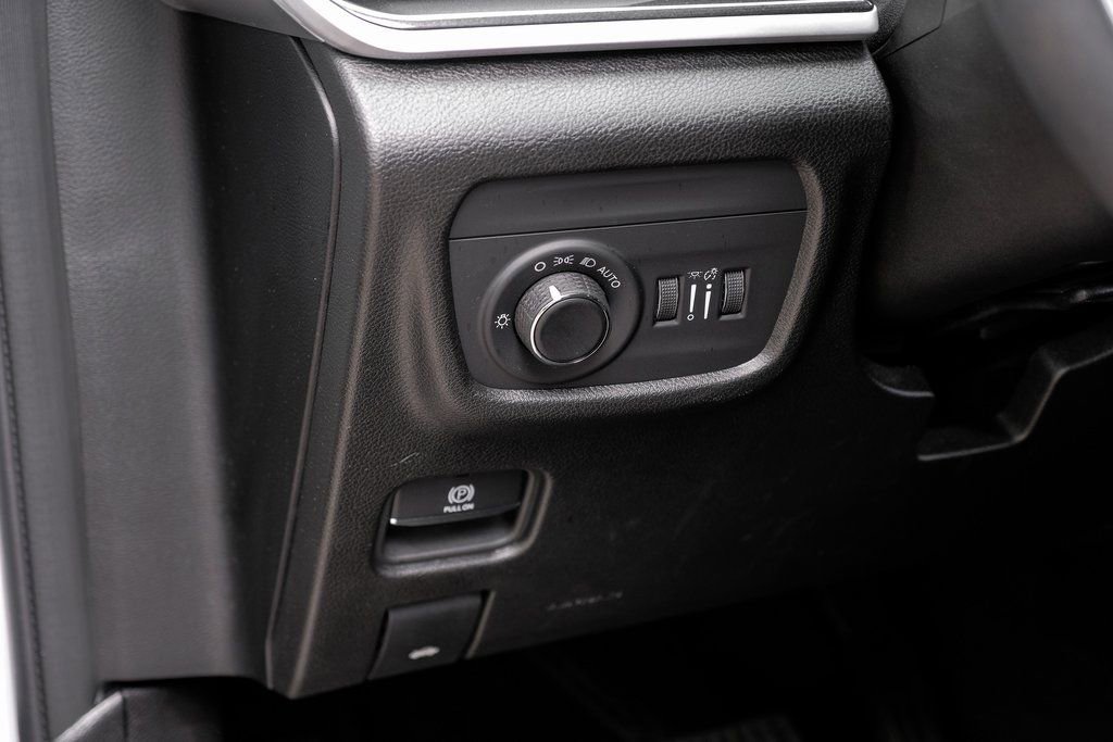 Used 2023 Jeep Grand Cherokee Altitude image 37