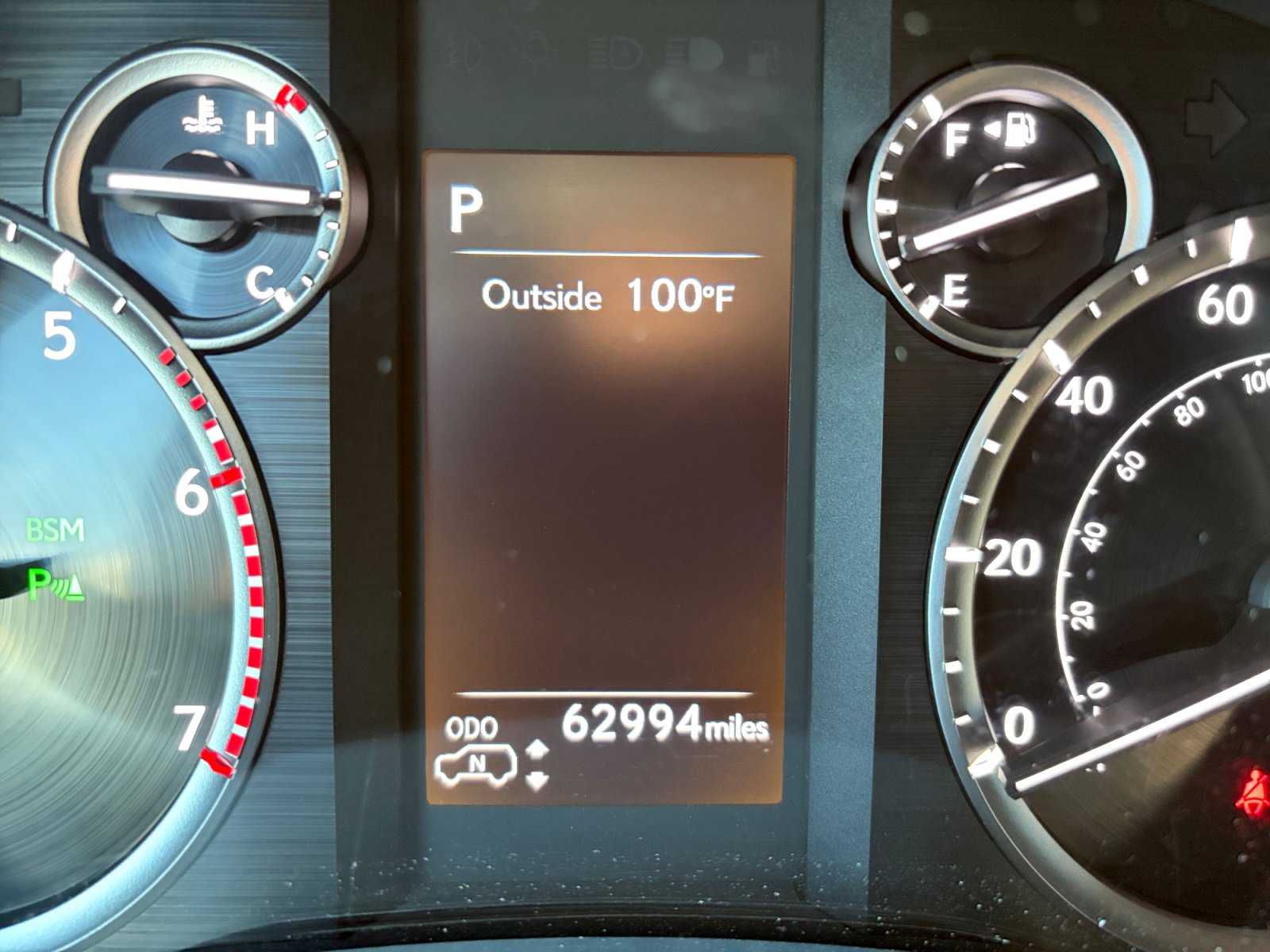 Used 2020 Lexus GX 460 Luxury w/ Accessory Package AWD/4WD image 11