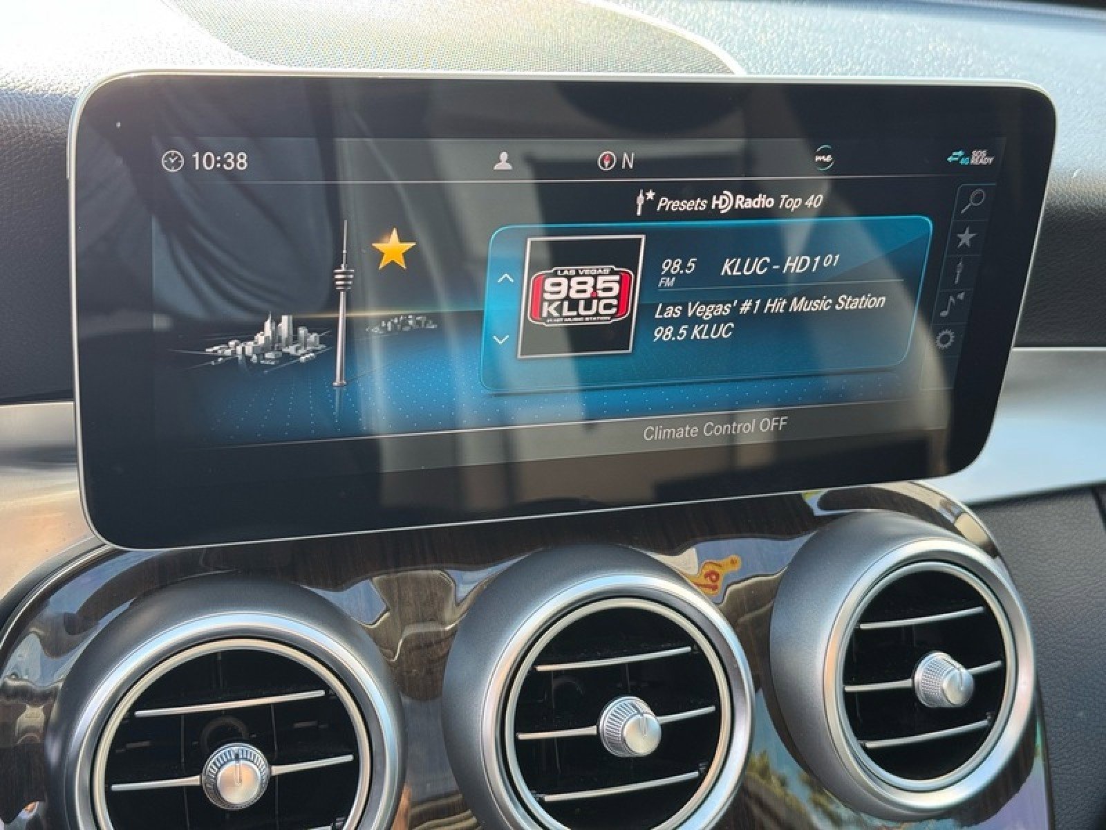 Used 2019 Mercedes-Benz C 300 Sedan image 26