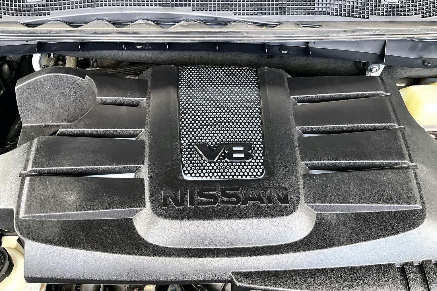 Used 2023 Nissan Titan PRO-4X w/ Pro-4x Convenience Package AWD/4WD image 31