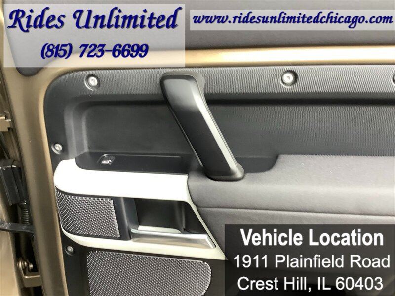 Used 2020 Land Rover Defender 110 SE AWD/4WD image 40