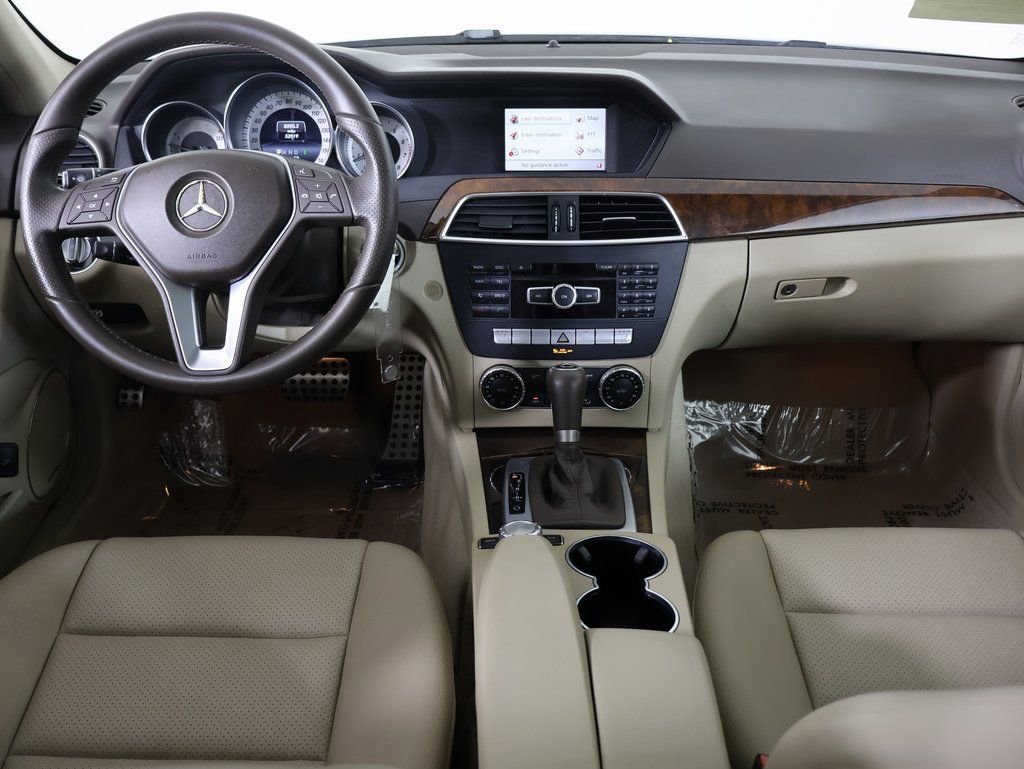 Used 2014 Mercedes-Benz C 300 4MATIC Sedan image 24