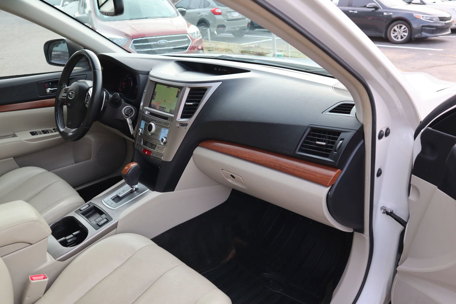 Used 2014 Subaru Outback 2.5i Limited AWD/4WD image 15