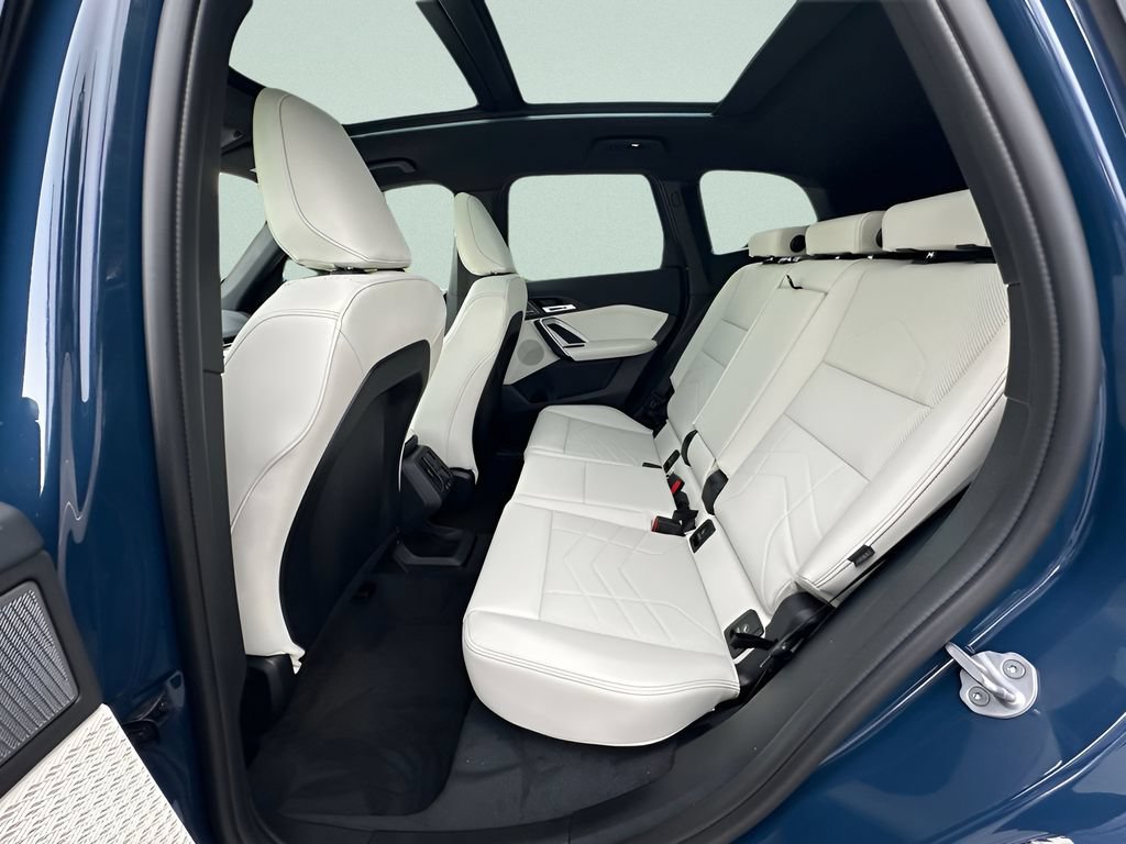 New 2026 BMW X1 xDrive28i w/ Technology Package AWD/4WD image 21
