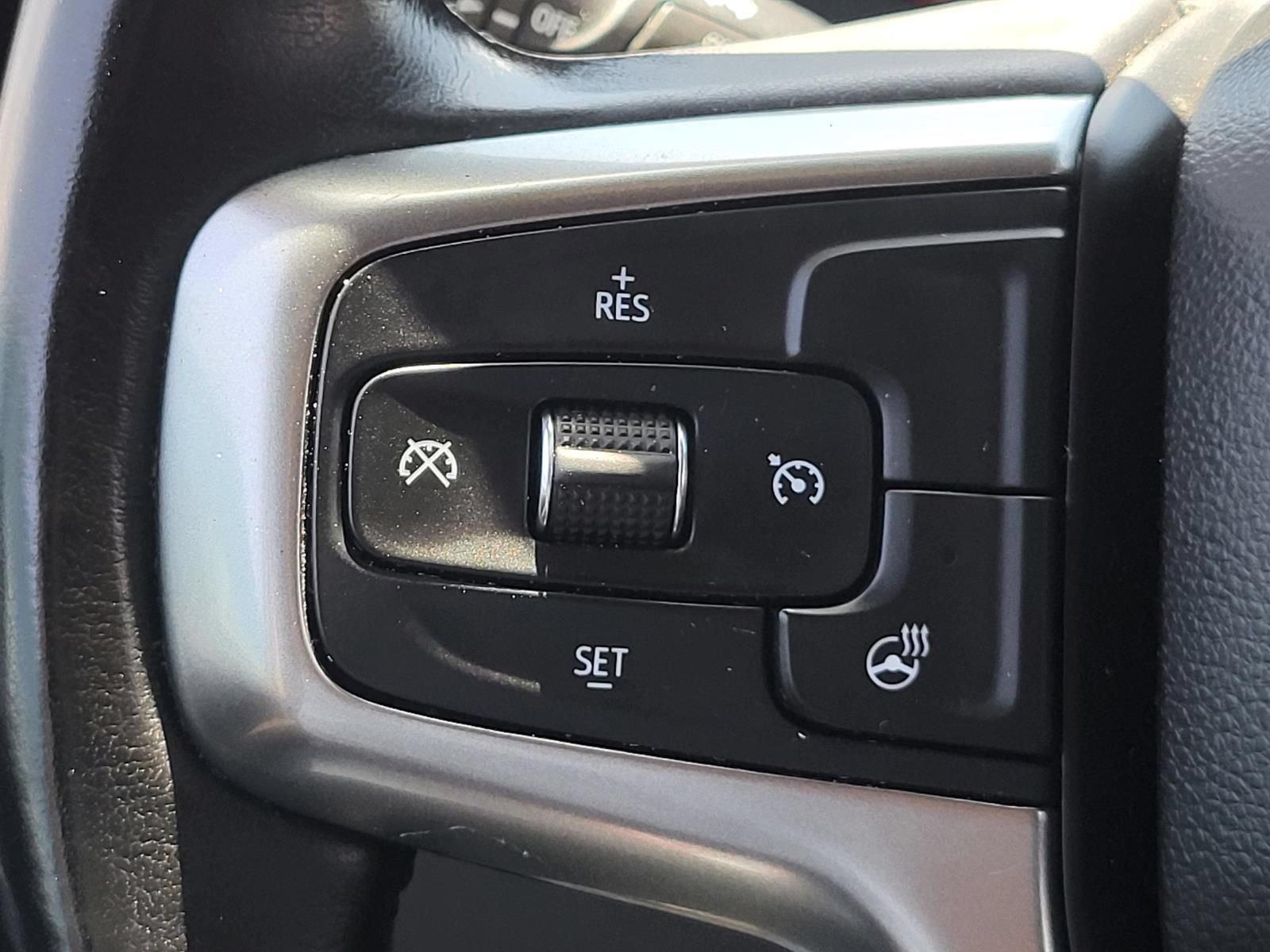 Used 2019 Chevrolet Silverado 1500 LT w/ Texas Edition AWD/4WD image 27