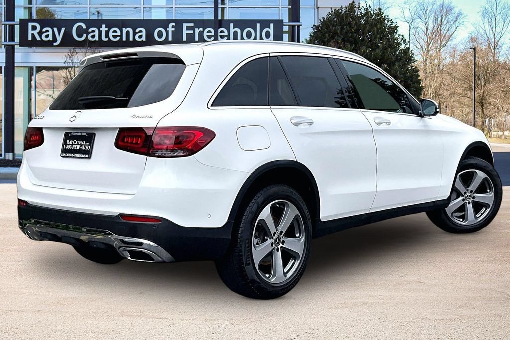 Certified 2022 Mercedes-Benz GLC 300 4MATIC image 2
