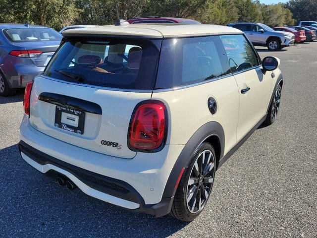 Used 2022 MINI Cooper S image 10