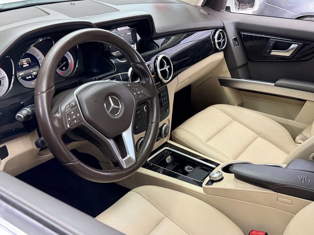 Used 2015 Mercedes-Benz GLK 350 2WD image 16