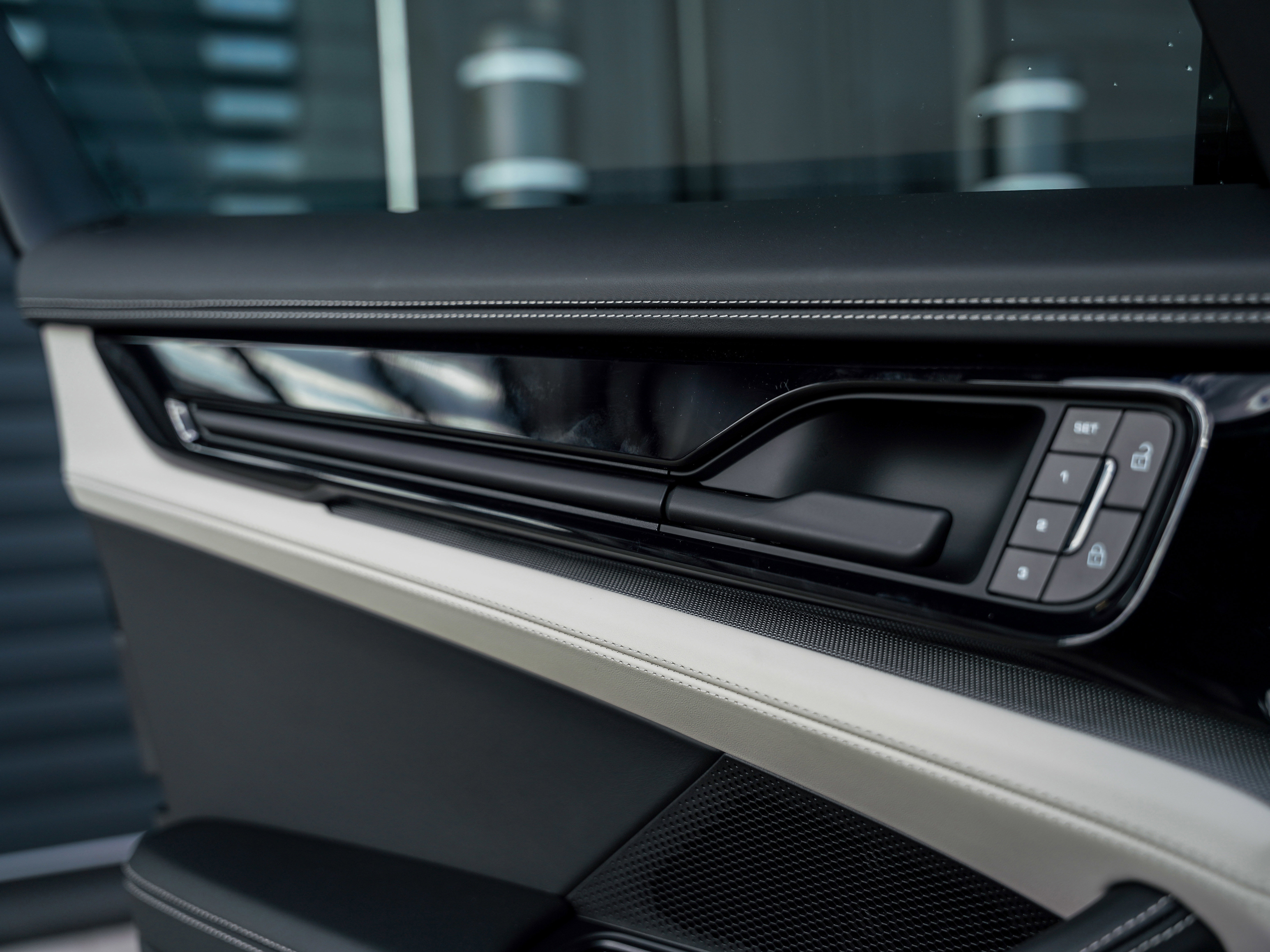 New 2026 Porsche Panamera 4 image 18