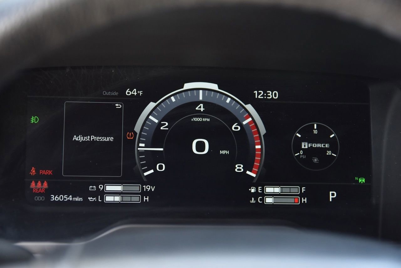 Used 2023 Toyota Tundra Platinum w/ Advanced Package image 26