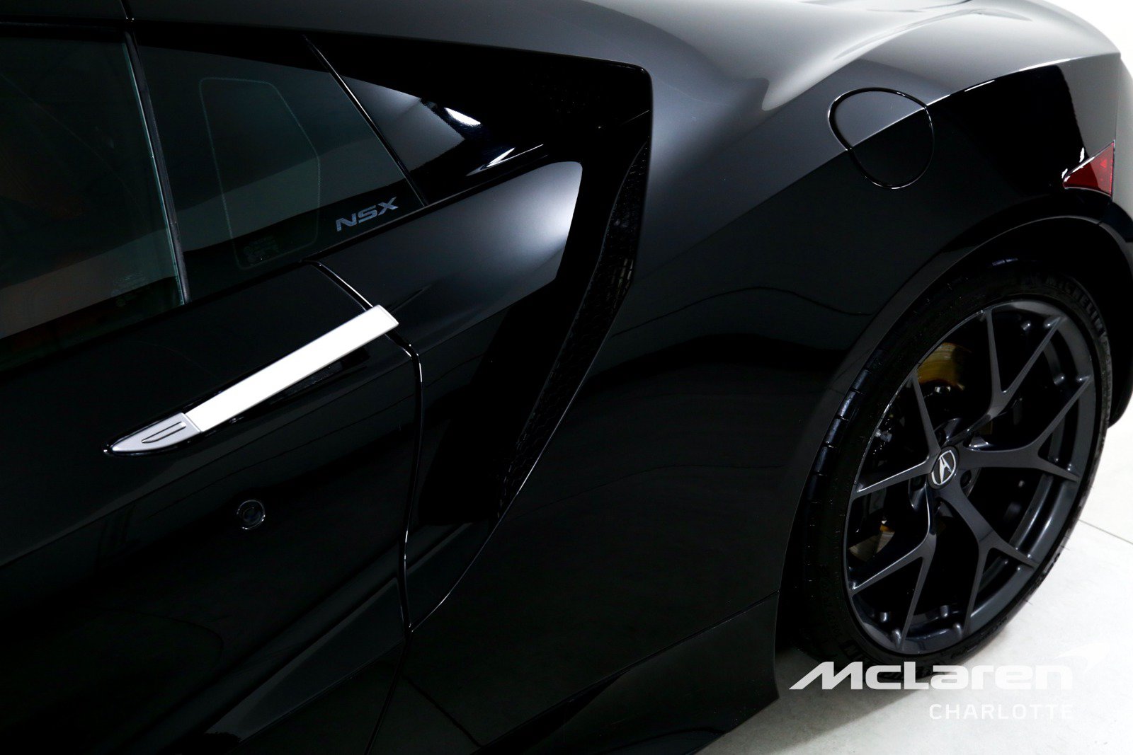 Used 2018 Acura NSX AWD/4WD image 29