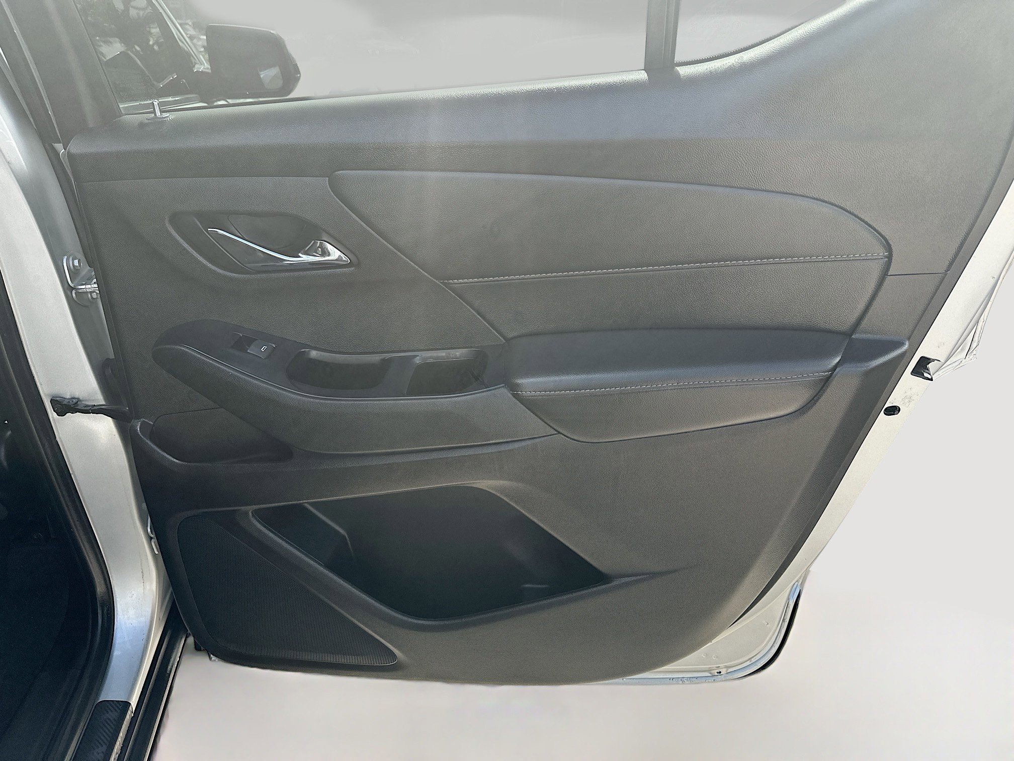 Used 2019 Chevrolet Traverse LS FWD image 29