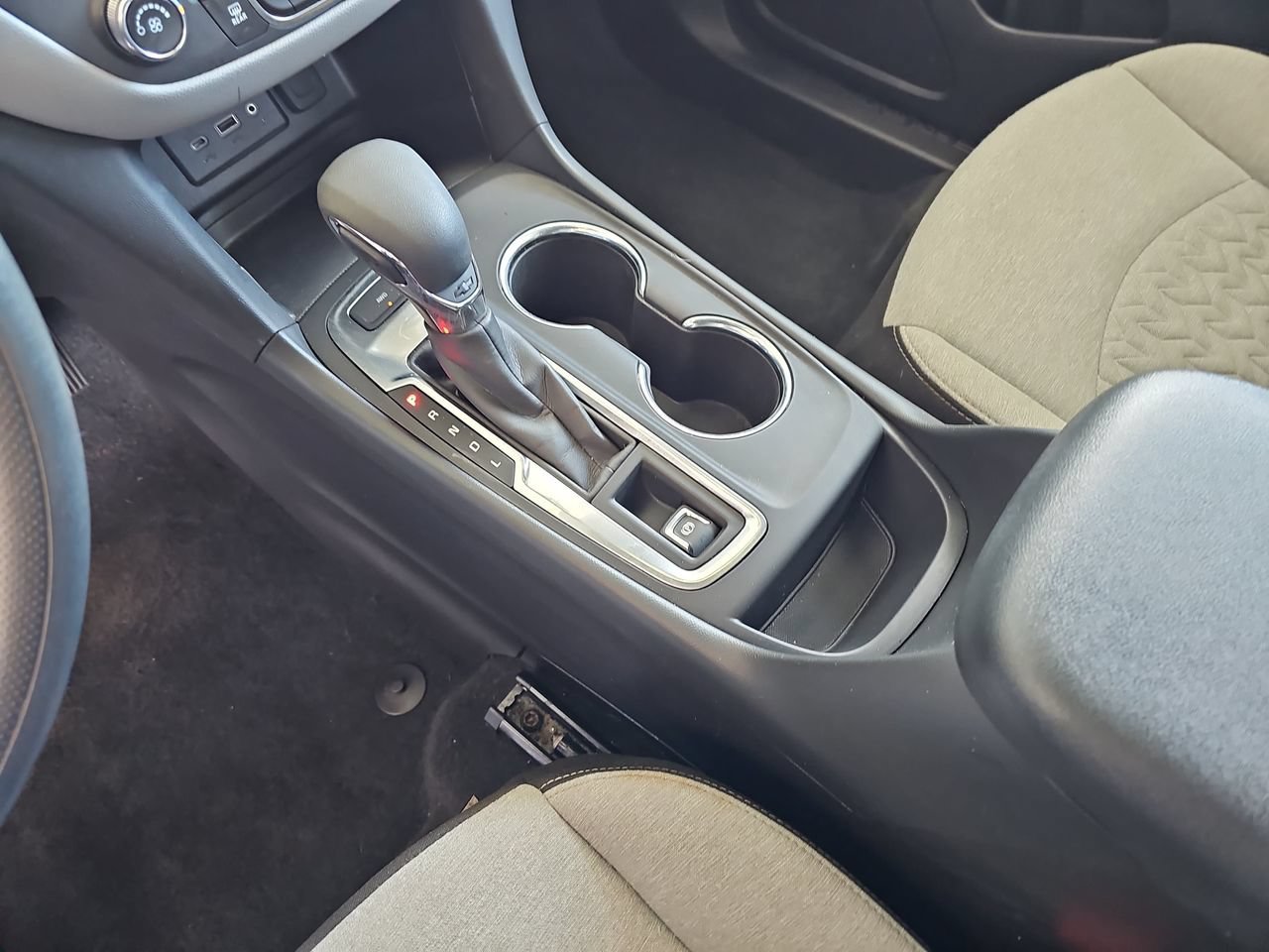 Used 2024 Chevrolet Equinox LS w/ LS Convenience Package AWD/4WD image 29