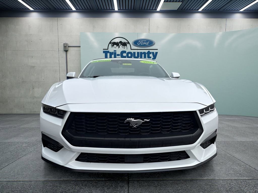 Used 2024 Ford Mustang Premium RWD image 3