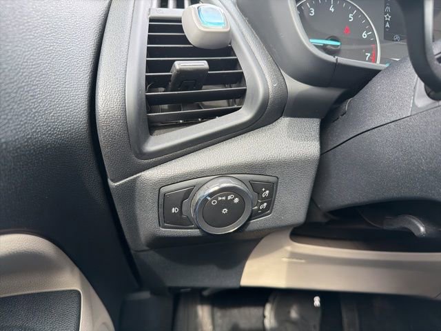 Used 2020 Ford EcoSport SE w/ SE Convenience Package image 18