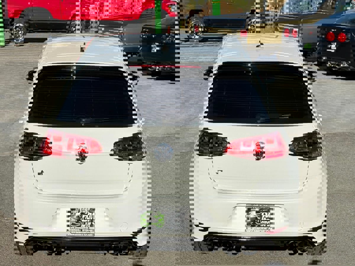 Used 2016 Volkswagen Golf R 4-Door image 6