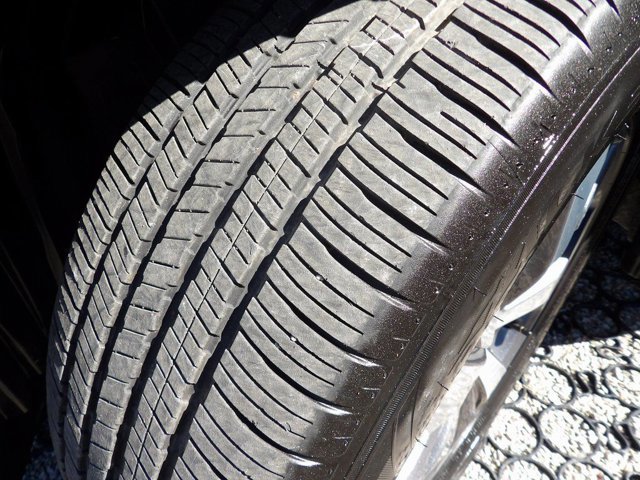 Certified 2025 Subaru Ascent Premium w/ Premium Package image 25