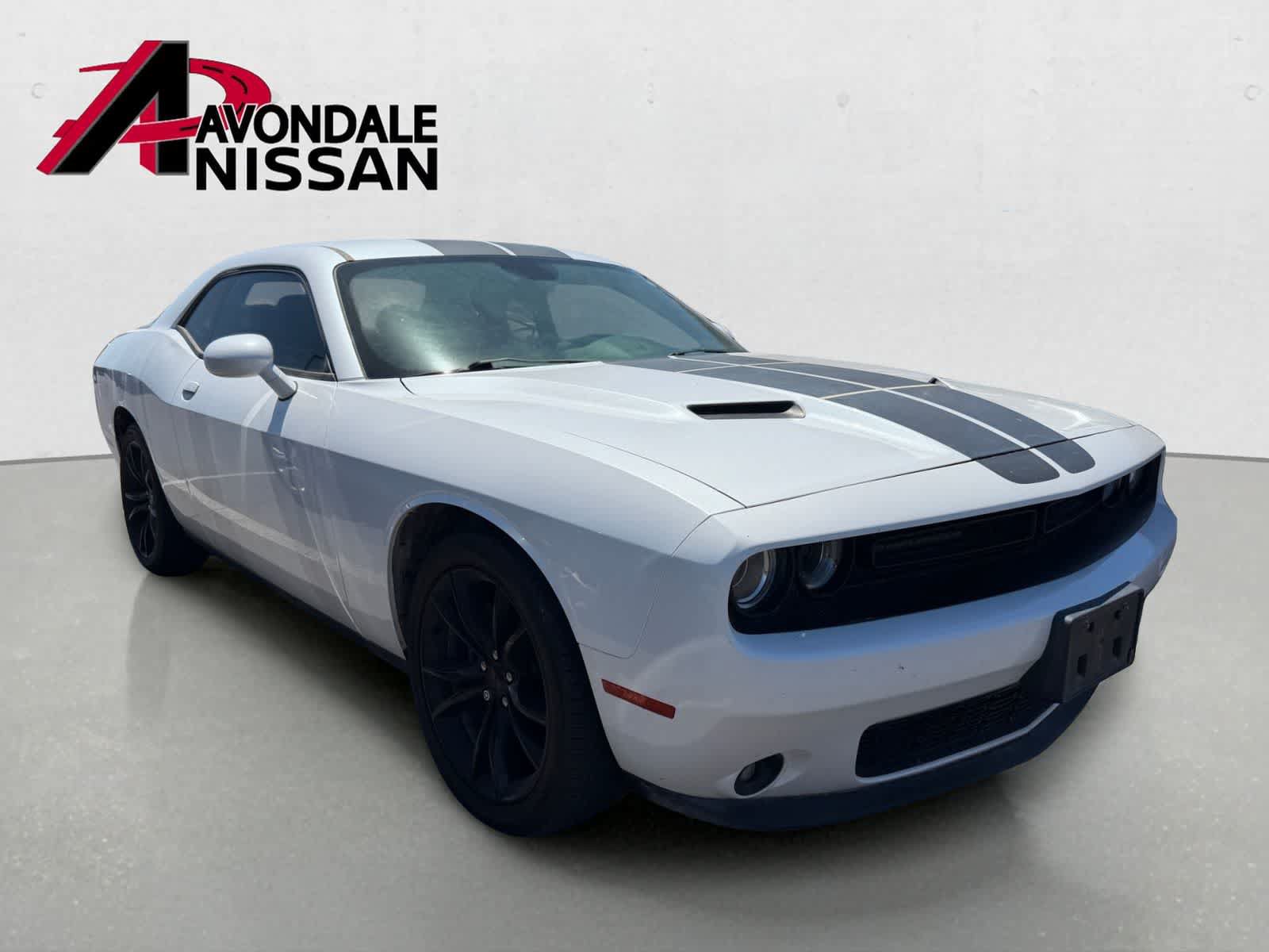 Used 2016 Dodge Challenger SXT Plus RWD image 4