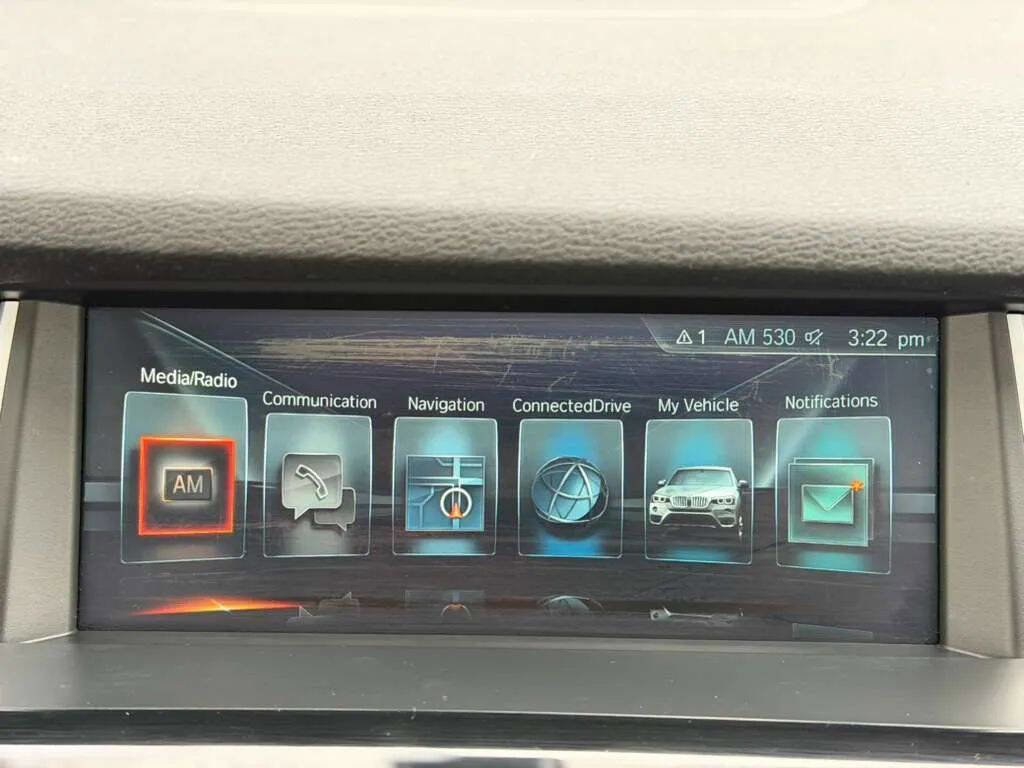 Used 2017 BMW X3 xDrive28i image 16