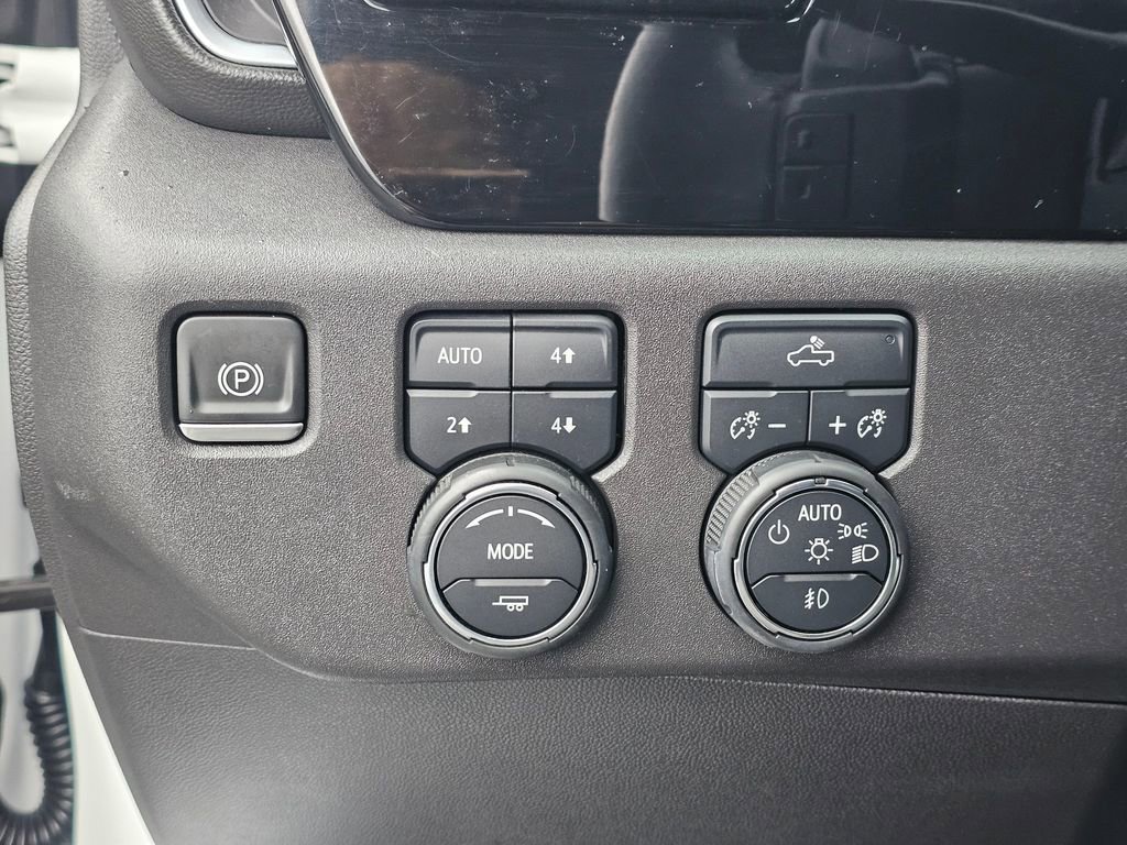 Used 2022 Chevrolet Silverado 1500 LT Trail Boss w/ Protection Package image 34