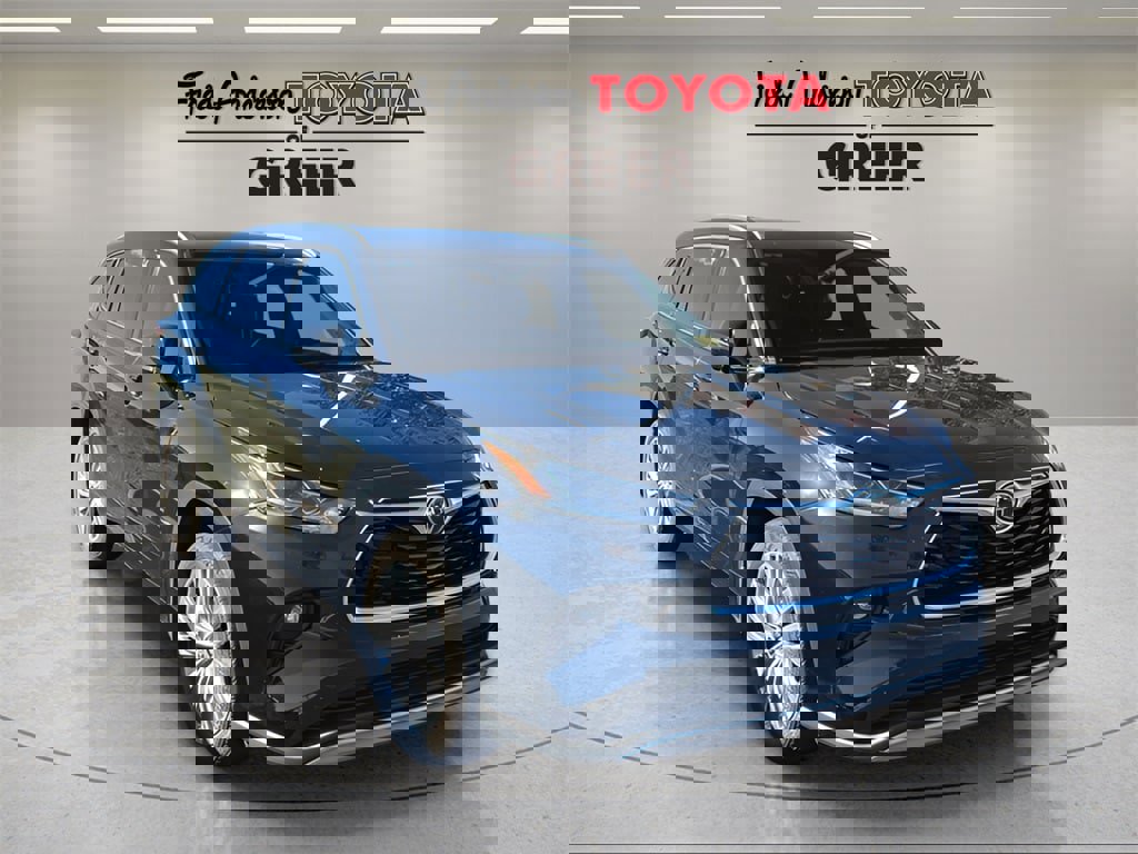 Used 2024 Toyota Highlander Platinum