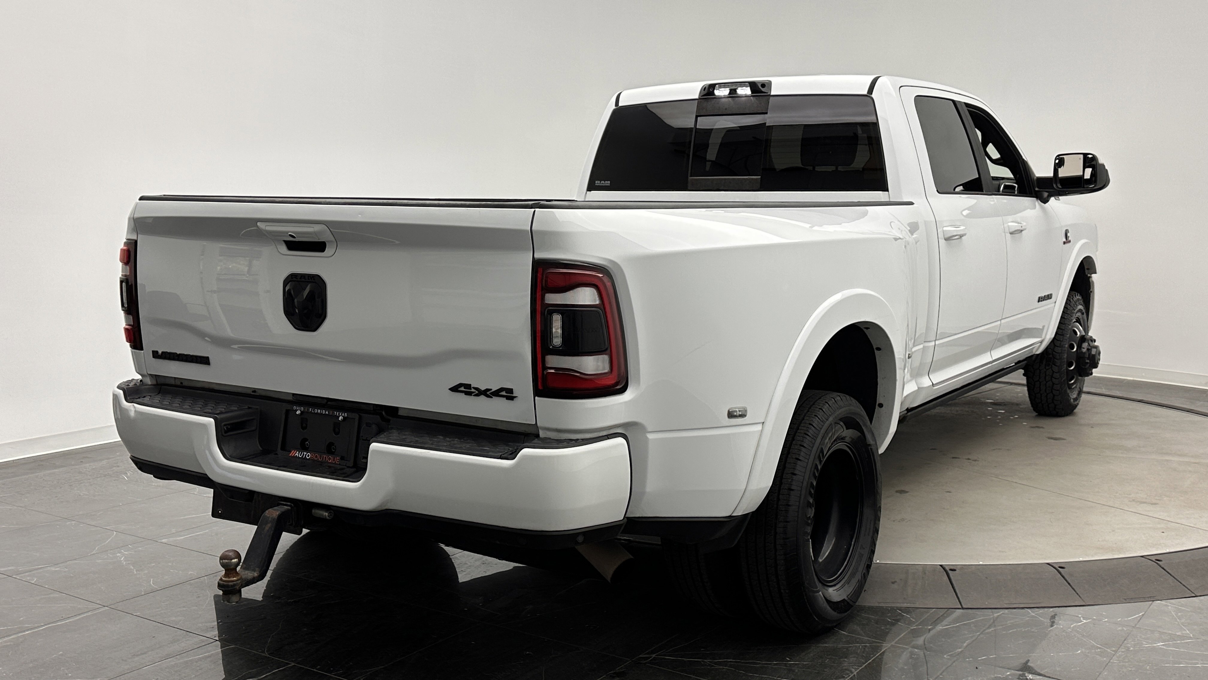 Used 2021 RAM 3500 Laramie image 10