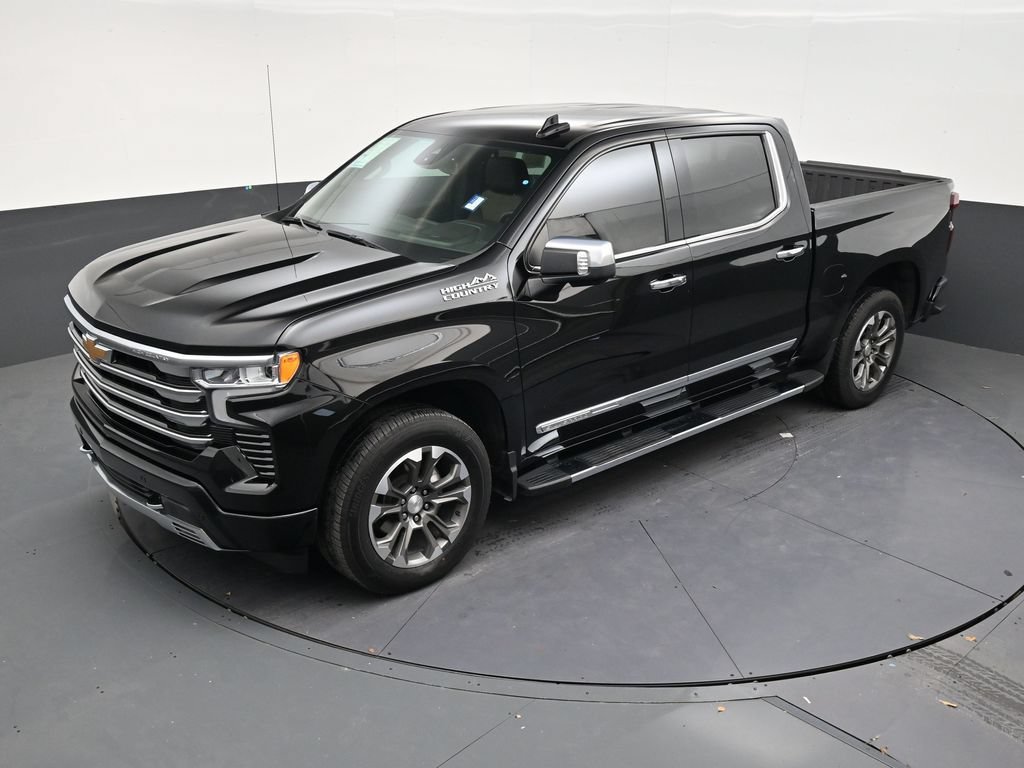 Used 2024 Chevrolet Silverado 1500 High Country RWD image 12