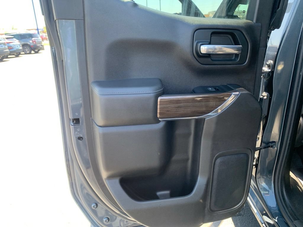 Used 2019 Chevrolet Silverado 1500 RST w/ All-Star Edition AWD/4WD image 40