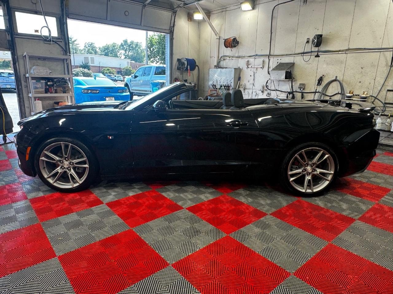 Used 2022 Chevrolet Camaro LT w/ RS Package RWD image 13