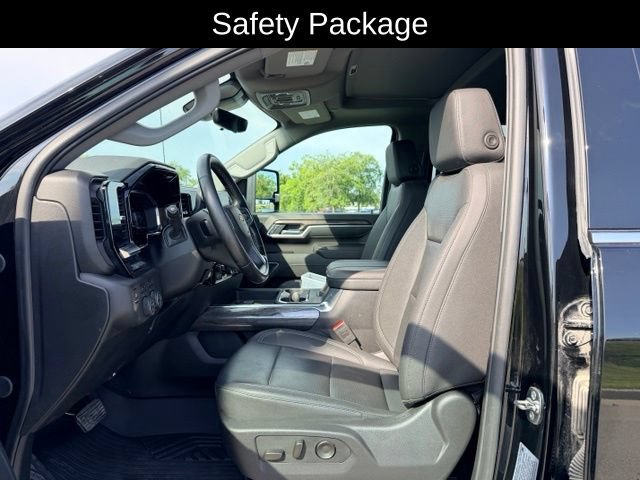 Certified 2025 Chevrolet Silverado 2500 LTZ w/ LTZ Convenience Package AWD/4WD image 8
