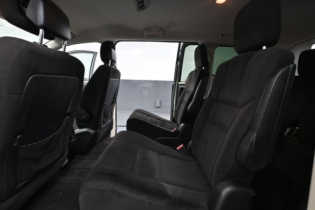 Used 2014 Dodge Grand Caravan SE w/ Quick Order Package 29E SE FWD image 33