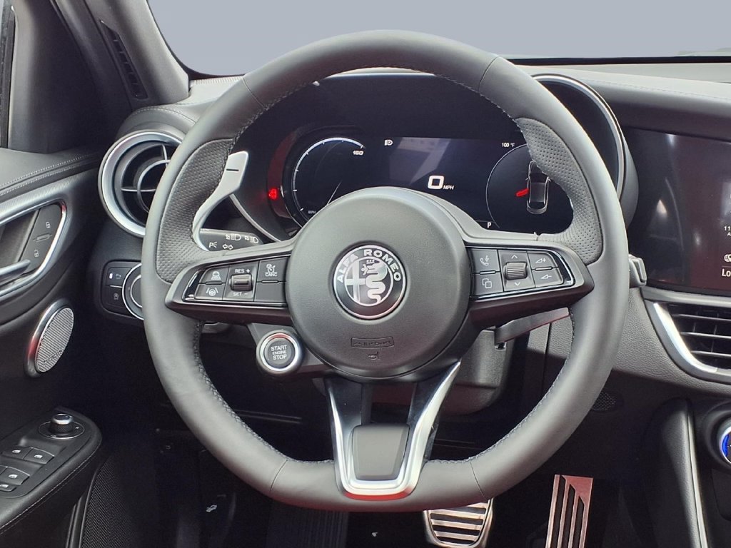 New 2026 Alfa Romeo Giulia RWD image 8