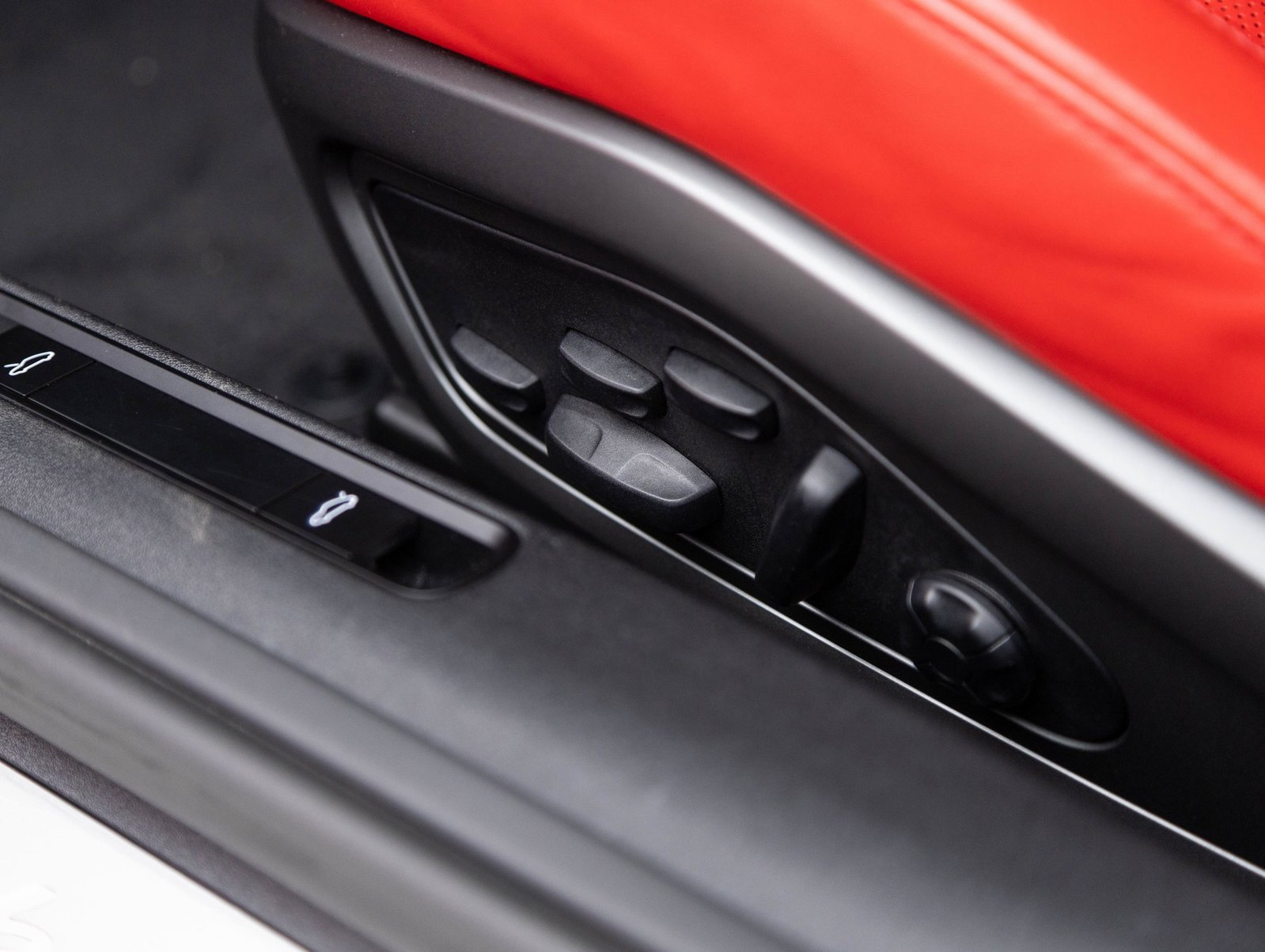 Certified 2023 Porsche 911 Turbo image 24