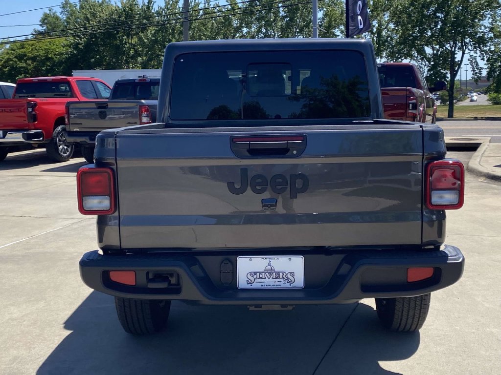 New 2026 Jeep Gladiator Sport AWD/4WD image 34