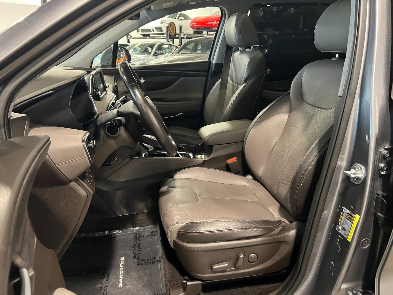 Used 2019 Hyundai Santa Fe Limited image 9