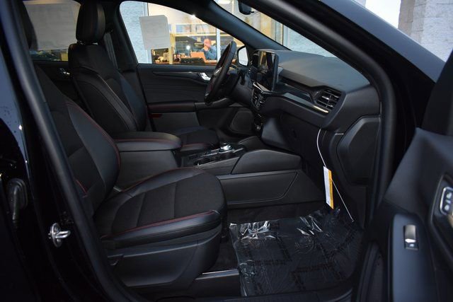 New 2026 Ford Escape ST-Line Select w/ Equipment Group 401A image 39