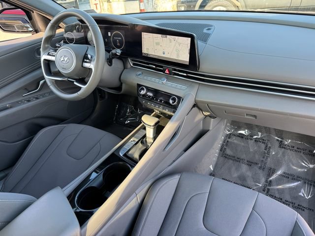 Used 2023 Hyundai Elantra SEL w/ Convenience Package FWD image 20
