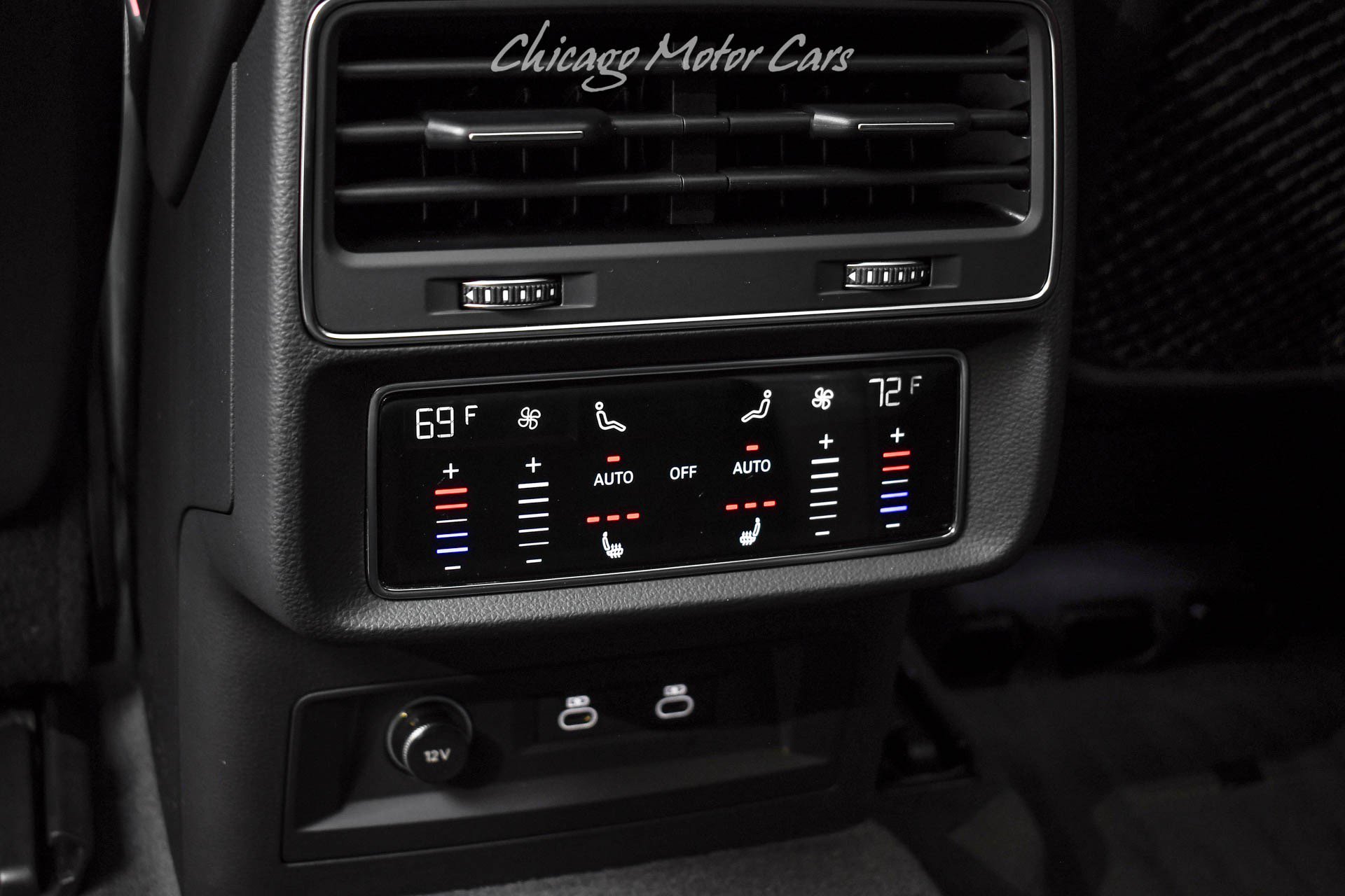 Used 2022 Audi Q8 Prestige w/ Prestige Package AWD/4WD image 26