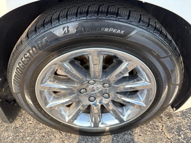 Used 2013 Chrysler 300 C w/ Light Group RWD image 21
