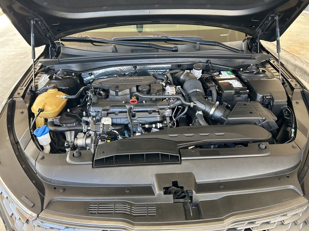 Used 2022 Kia K5 LXS image 10