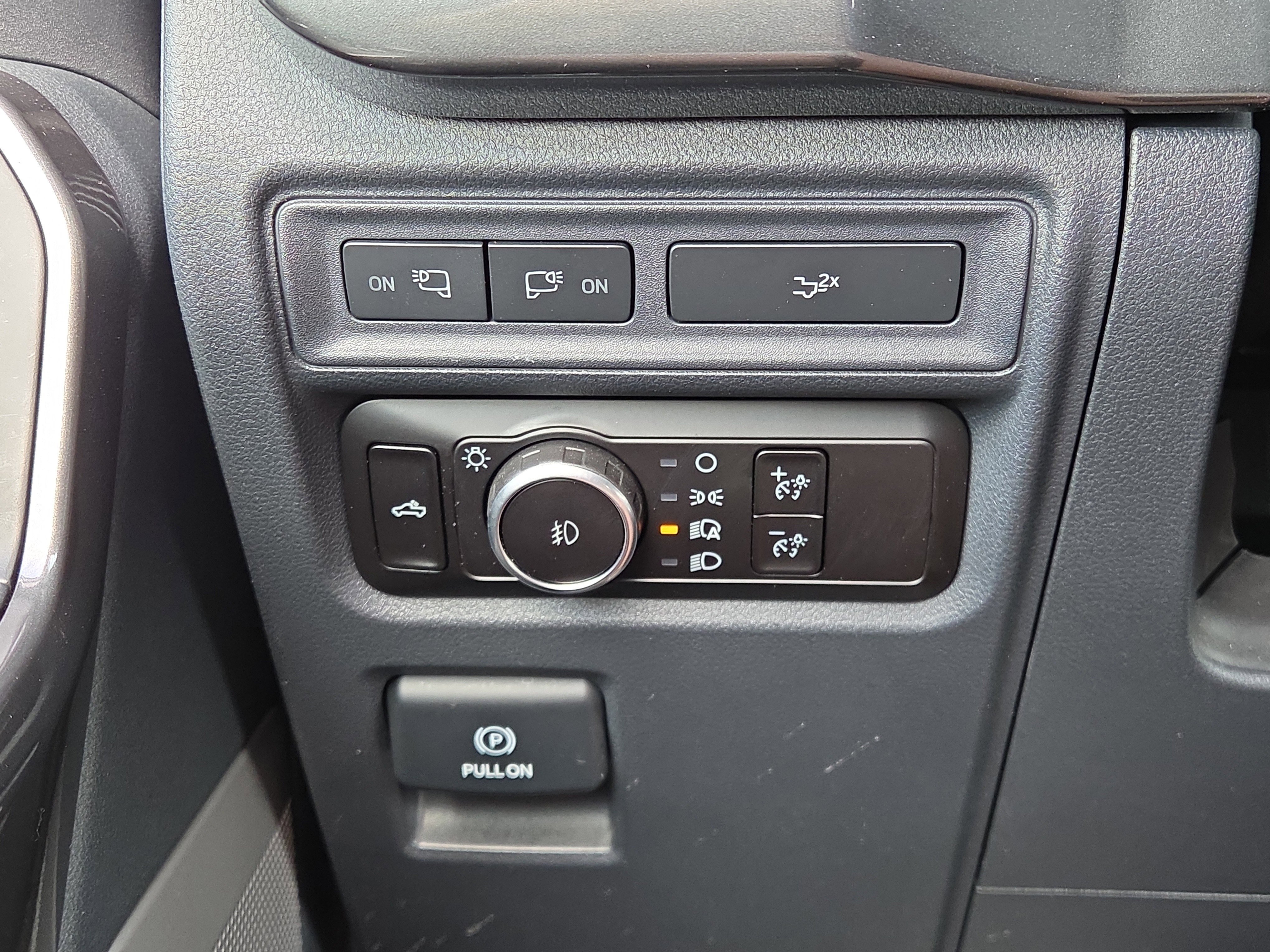 Used 2023 Ford F150 XLT w/ Equipment Group 302A High image 28