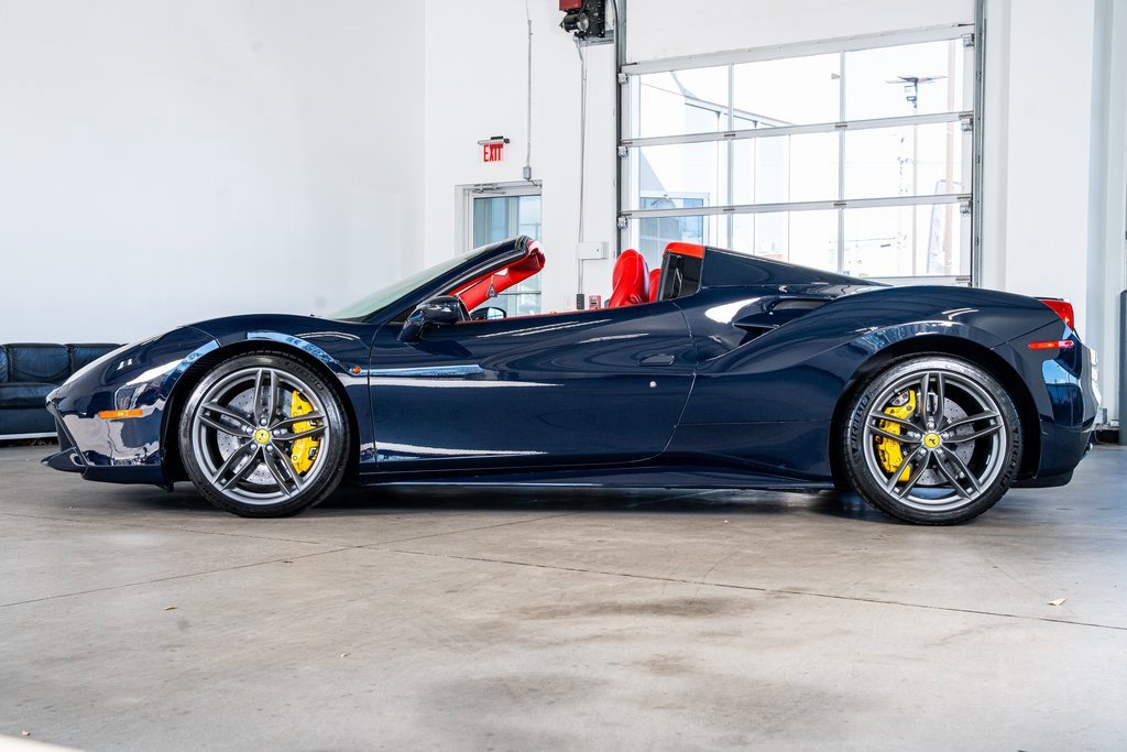 Used 2017 Ferrari 488 Spider image 8