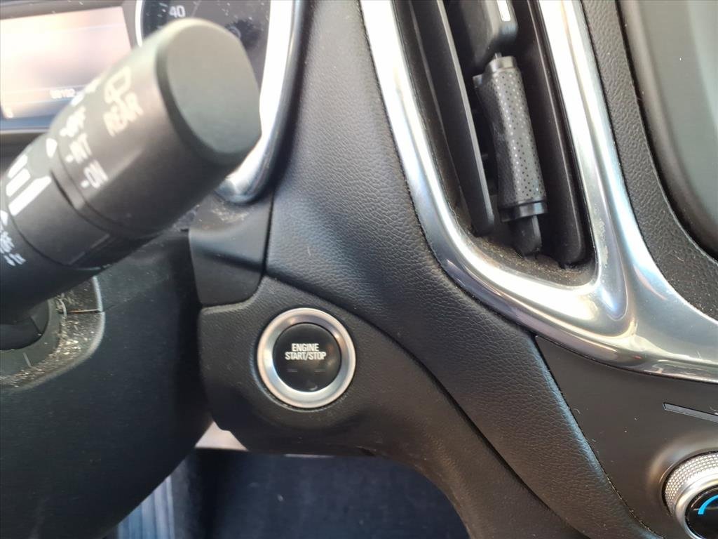 Used 2019 Chevrolet Equinox LT image 16