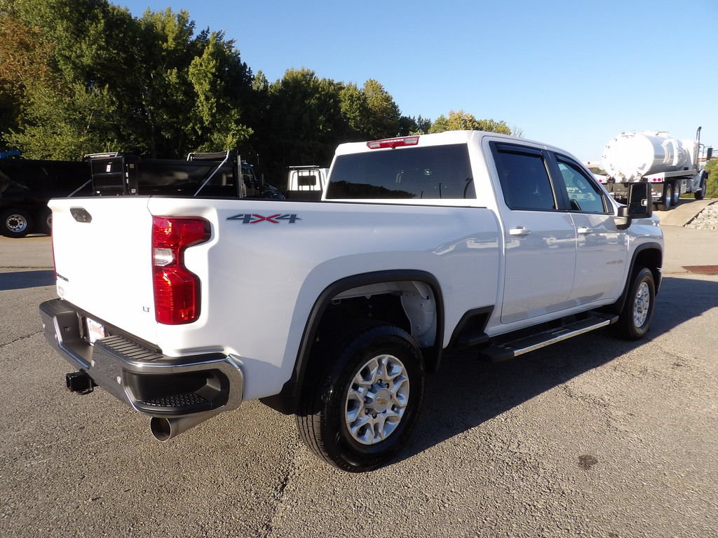 Used 2025 Chevrolet Silverado 3500 LT w/ Safety Package AWD/4WD image 8
