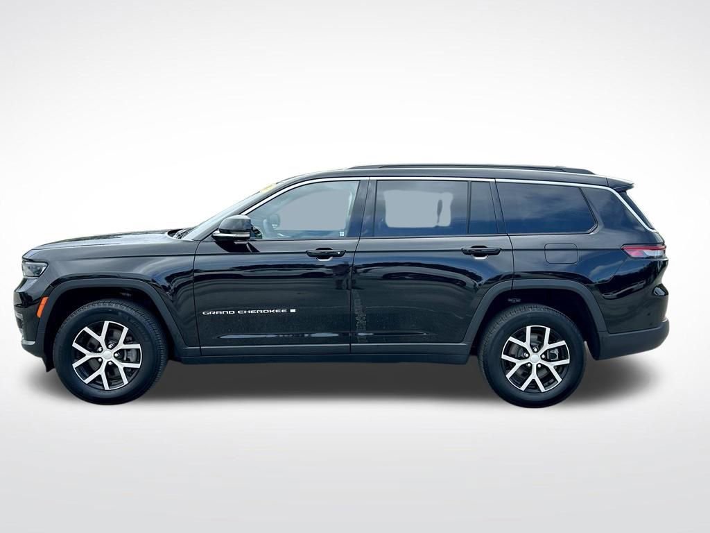 Used 2024 Jeep Grand Cherokee L Limited image 8