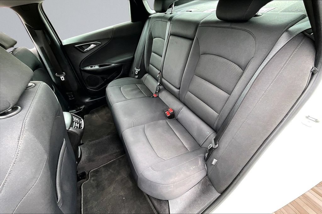 Used 2017 Chevrolet Malibu LT FWD image 23