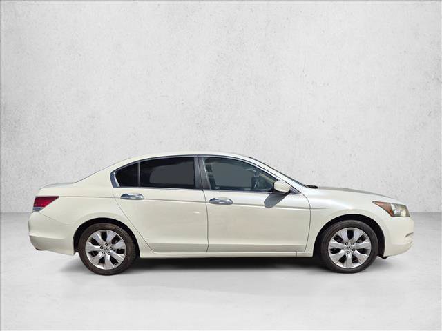 Used 2010 Honda Accord EX-L image 4