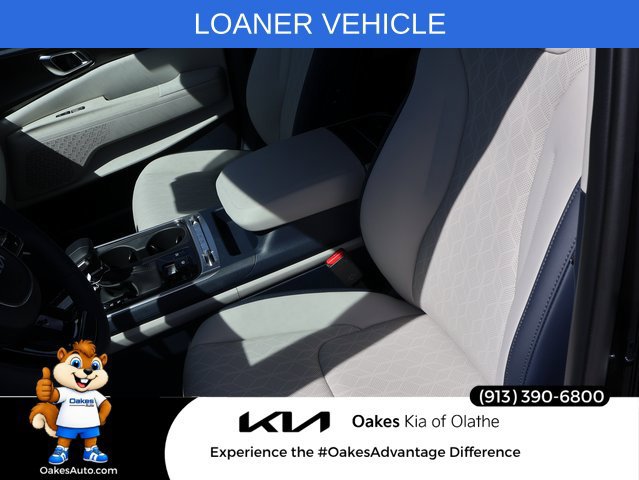 New 2026 Kia Carnival SX w/ SX Dark Edition Package FWD image 17