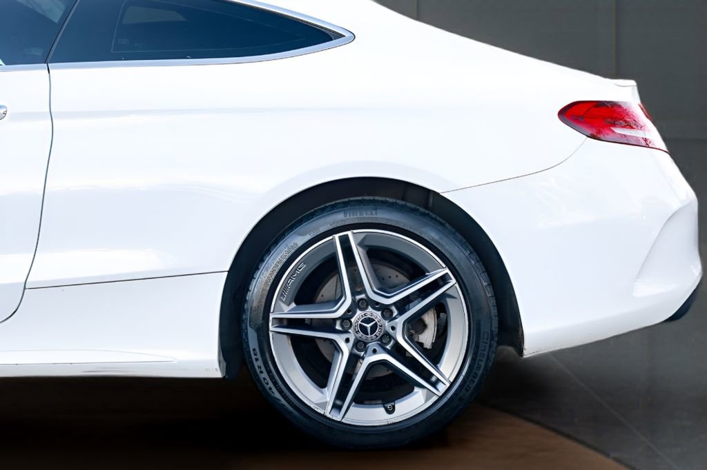 Used 2019 Mercedes-Benz C 300 4MATIC Coupe image 5