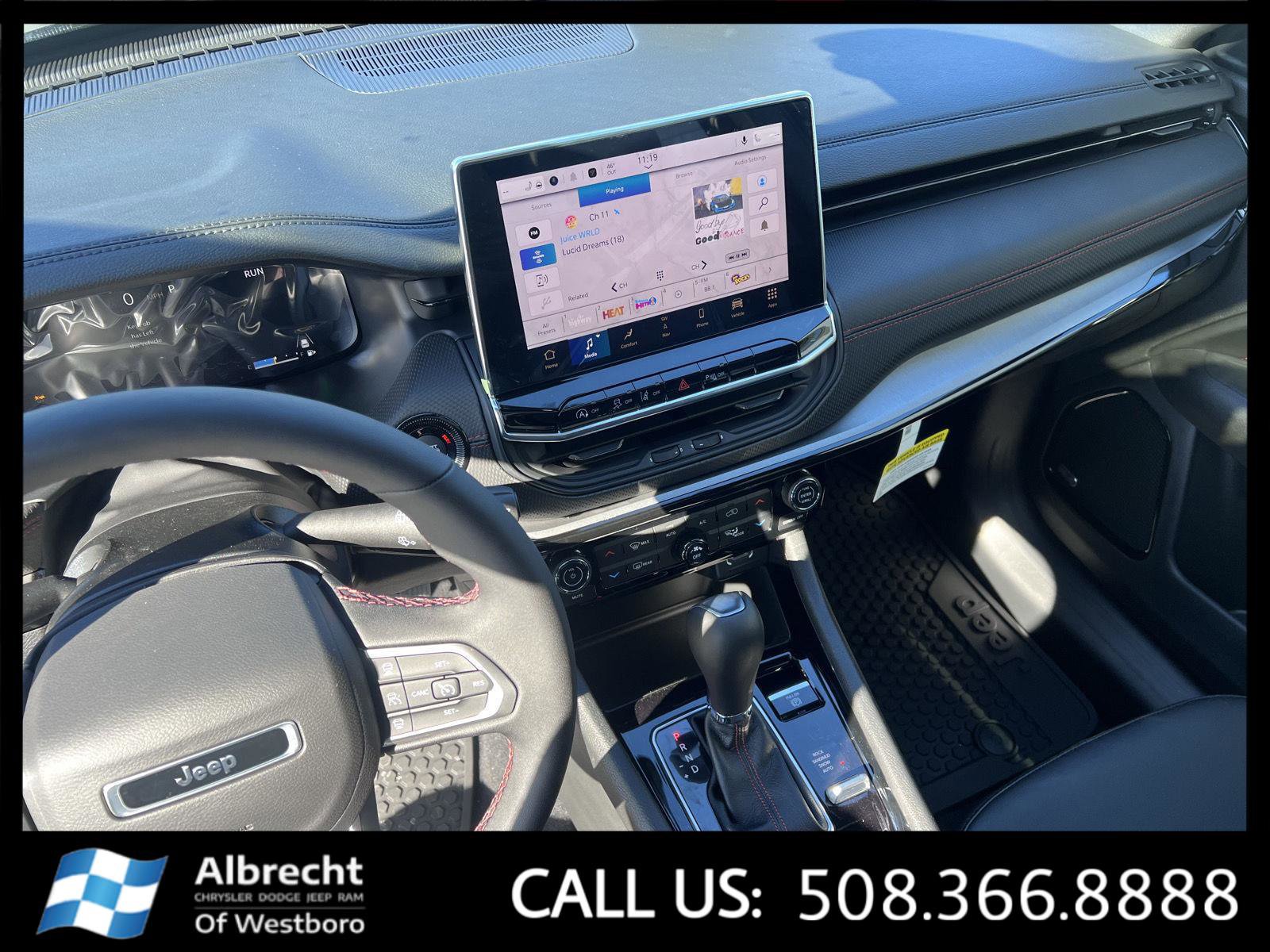 New 2026 Jeep Compass Trailhawk w/ Sun, Sound & Navigation Group image 24